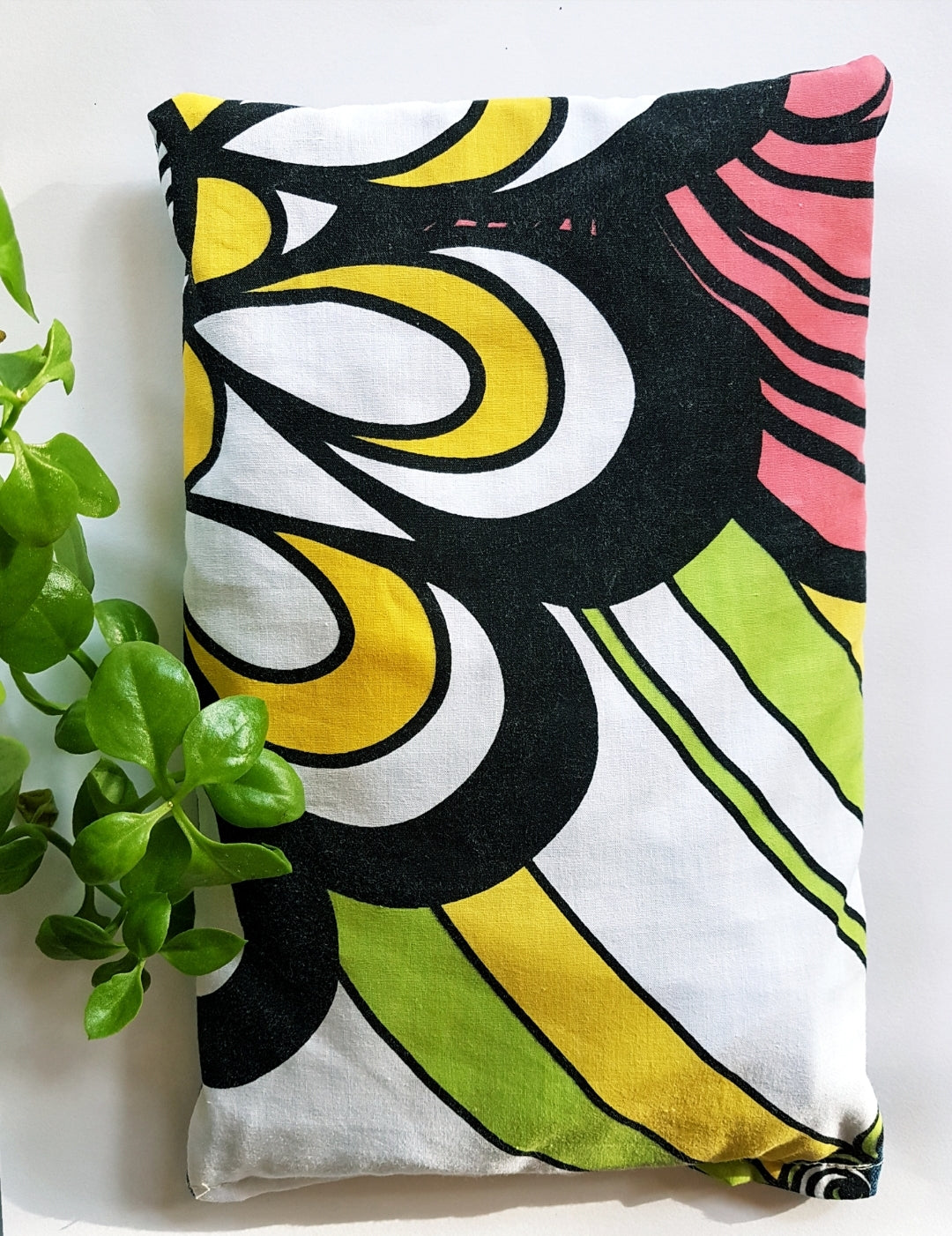 Eco friendly wheat bag made with upcycled fabric - Happy Garden Print