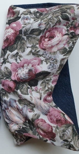 Eco friendly wheat bag made with upcycled fabric 'Old Fashioned Roses' - Image 3